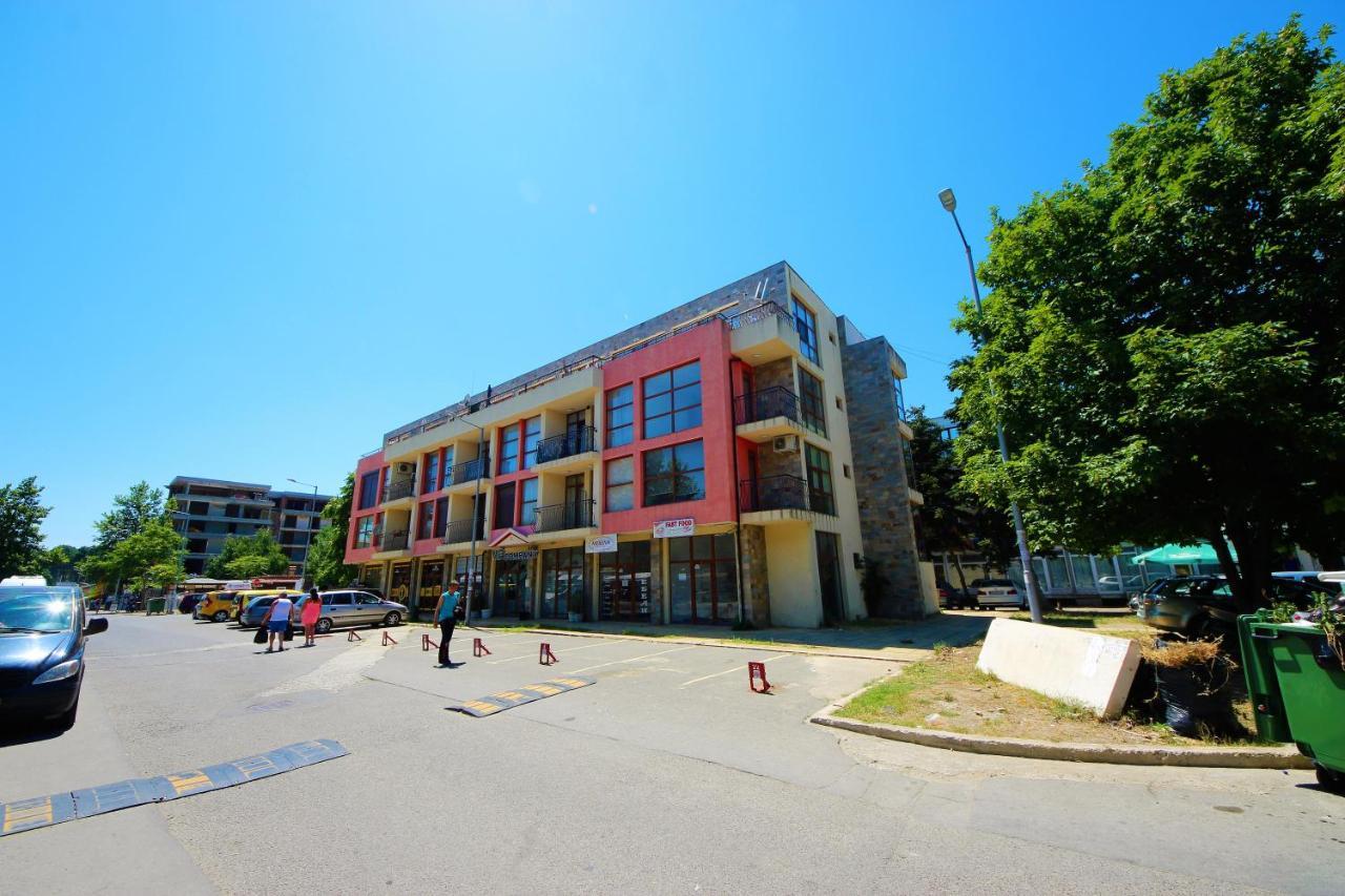 Menada Crystal Park Apartments Sunny Beach Esterno foto